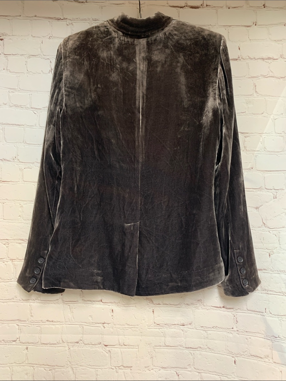 Sundance Gray Iridescent Velvet Blazer Size 4 36” - Picture 6 of 6